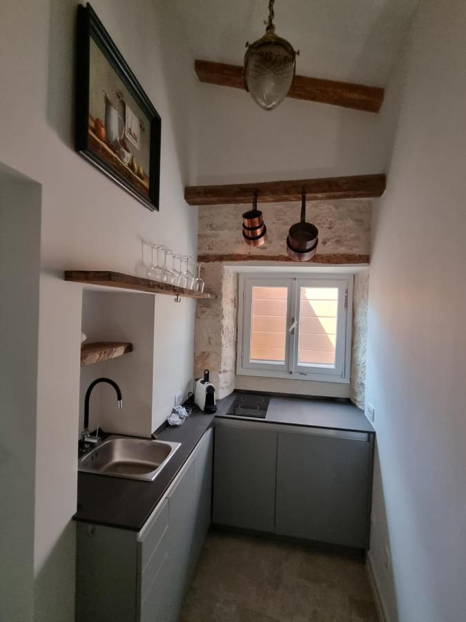 Apartmani Ulika Бале Экстерьер фото